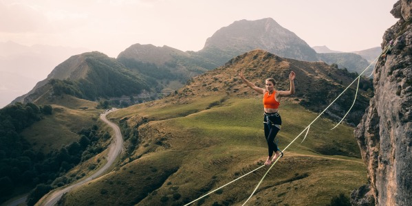 Passionnée de yoga, de montagne et de sports d'aventures, Agnès nous raconte...